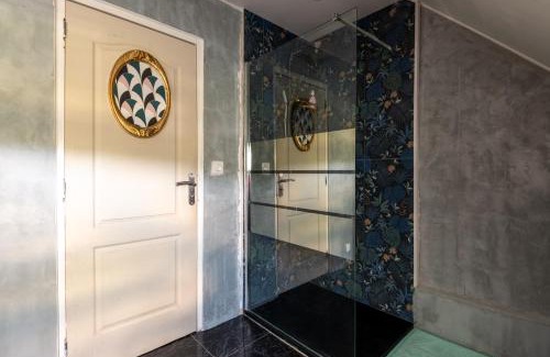 Sancy-les-Provins House | LA TOULOTTE chez Claire et Christian