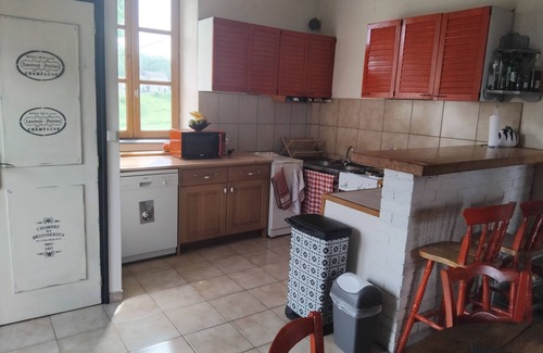 Saint-Genes-la-Tourette House | La Tourette, 3 bedroom house with private pool and nearby swimming lake.