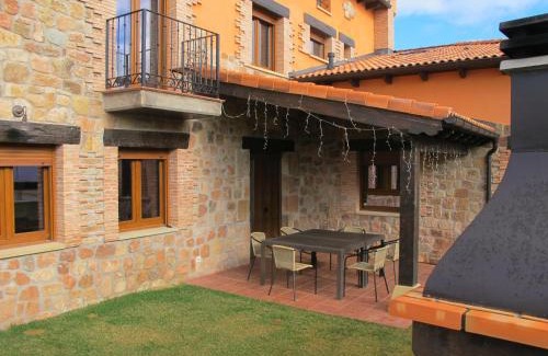 Cabezon de la Sierra House | La Traviesa de la Demanda