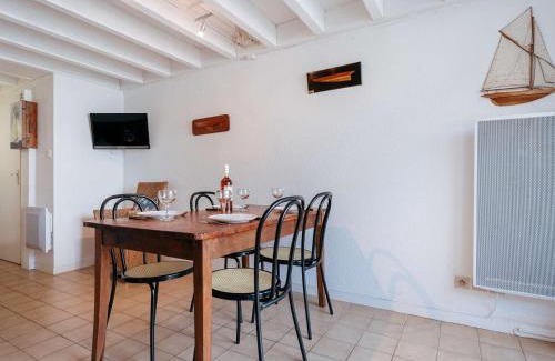 La Trinite-sur-Mer Apartment | La Trinité/Mer - Appartement 3 pièces, 5 pers, proche port et plage - FR-1-477-164