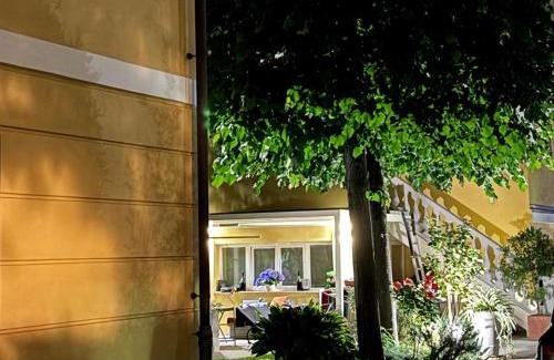 Old Town House | La tua casa con giardino a 2 passi dal centro