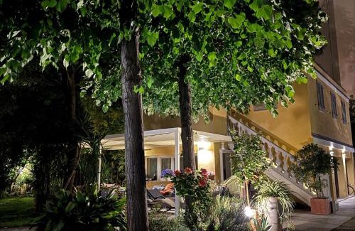Old Town House | La tua casa con giardino a 2 passi dal centro