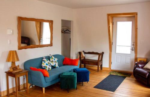 Hatley Apartment | La Vérivraie/Truly -Hébergement touristique/Tourist accomodation