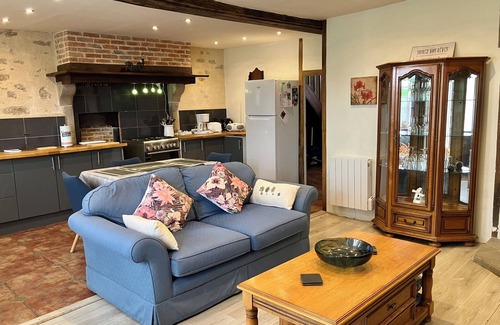 Maison-Feyne House | La Vallée des Peintres. Cottage de la Roseraie Sleeps 5