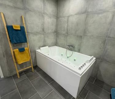 Bourre House | la vallées du tuffeau