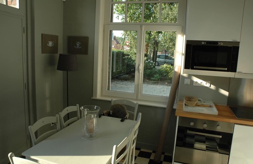 Sainghin-en-Melantois House | La Verdiere - Charming cottages with private garden in the middle of a park