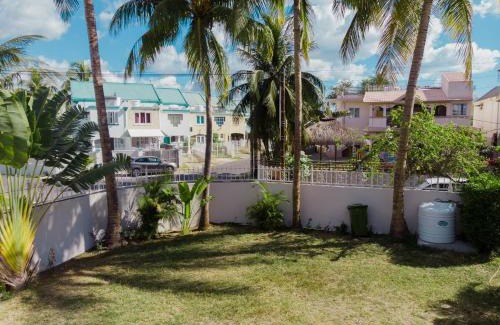 Wolmar Villa | La Villa Côtière