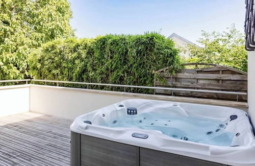 Dombasle-sur-Meurthe Villa | La Villa d'Emma, gîte 10-15 pers