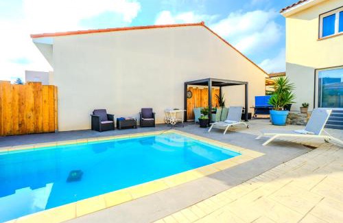 Saint-Nazaire House | La villa de Domi 4 chambres piscine