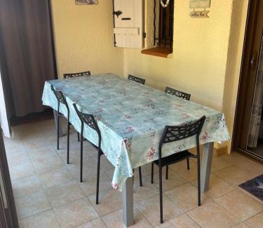 Port Leucate House | La Villa Michaelenanne