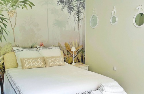 Morlaix House | La Villa Saint Kirio - swimming pool and jacuzzi - near Carantec