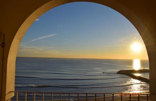 Port Saplaya Apartment | La Vista al mar de Belén