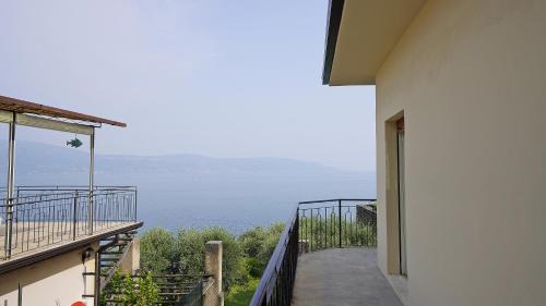 Cecina House | La vista dal borgo