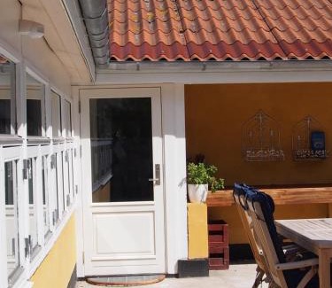 Holbaek Bed & Breakfast | Labaek B&B