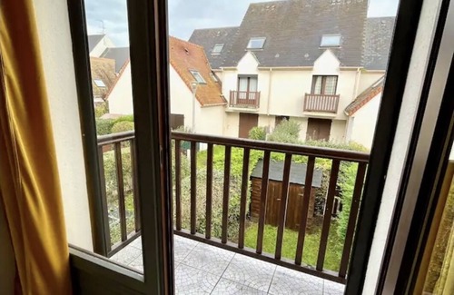 Courseulles-sur-Mer Apartment | Labri Côtier