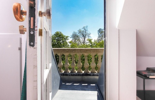 Grand Parc-Paul Doumer Apartment | Labruyère House - Cosy Garden Suite