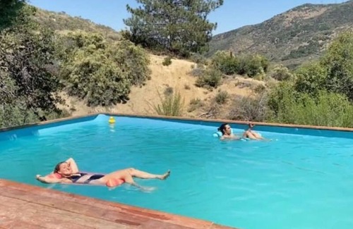 Leona Valley House | Lady-Bug Glamping Hut