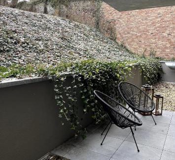 Saint-Laurent Apartment | L’Agathe