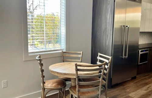 Florence House | Lagniappe in Florencenn