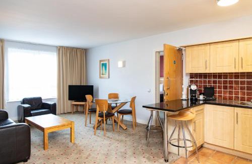 Lahinch Hotel | Lahinch Coast Hotel and Suites