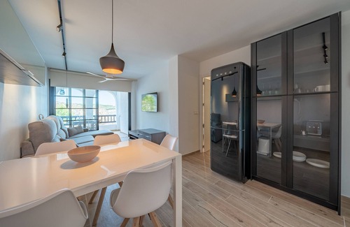 L'Escala Apartment | Laia: Apartment overlooking the sea, 50m from the beach