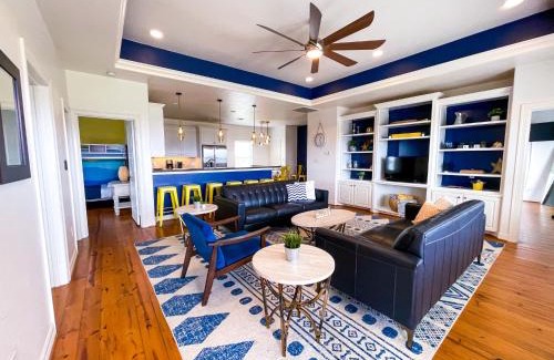 Port Bolivar House | Laidback, Spacious Luxury with Hot Tub, Fully Stocked and Private Beach Access