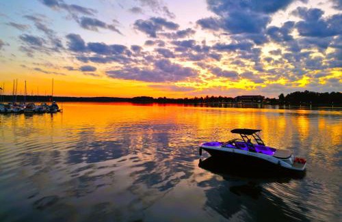 Ostroda Apartment | Lake Apart Ostróda - widok, przy plaży, aquapark, parking podziemny, winda, Netflix