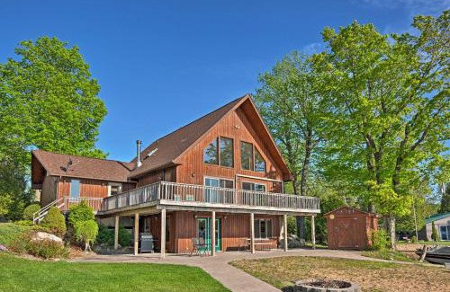 Lake Bonaparte House | Lake Bonaparte Fins and Feathers Lodge with Dock!