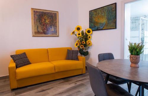 Abbadia Lariana Apartment | Lake Como - 3 min Walk from Beach - New Flat for 6 Guests