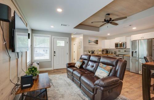 Willis House | Lake Conroe Vacation Rental half Mi to Boat Launch!