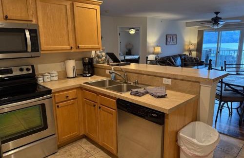 Camdenton Apartment | Lake Front and Calm Waters at Miramar 3BR 2BA