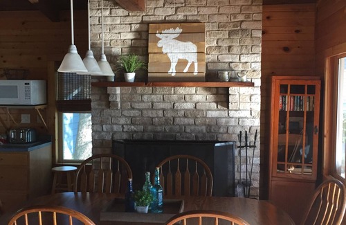 Sturgeon Lake Cabin | Lake Front Cabin On Sturgeon Lake! Amazing sandy beach for swimming!