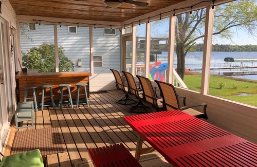 Sturgeon Lake Cabin | Lake Front Cabin On Sturgeon Lake! Amazing sandy beach for swimming!