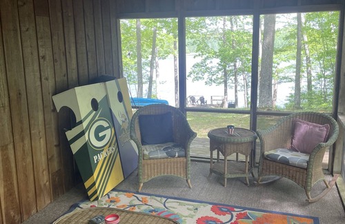 Stone Lake Cottage | Lake Front Cottage Hidden in the Woods with private dock.