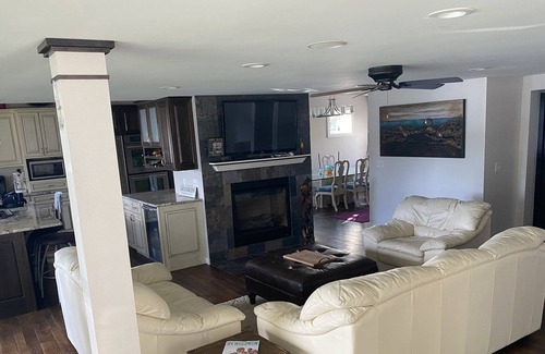 Lodi House | Lake front tranquility with sandy beach and waters in the bay of Lake Wisconsin