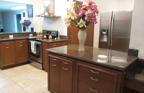 Federal Way House | Lake front - Upper floor - no animal- allergies