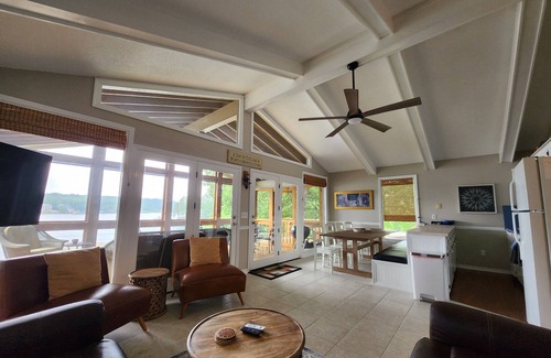 Jasper House | Lake Front w/Sunset Views, Screened-in Porch/1x Boat Slip/2x Kayaks