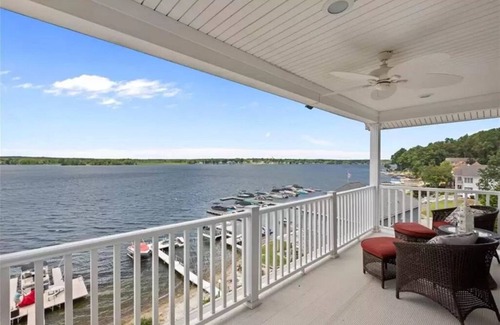 Conneaut Lakeshore House | Lake Front with 3 floors ~ Private Dock with 2 slips ~ Sleeps 16