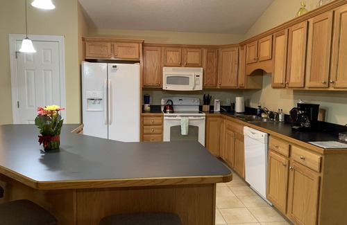 Henrico Condo | Lake Getaway at Lake Gaston