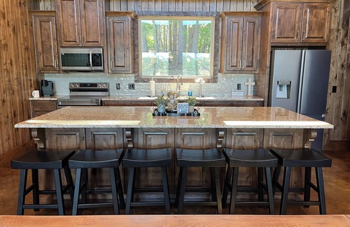 Gladewater House | Lake Gladewater lake house - come relax ,watch the sunset or jump off the dock.