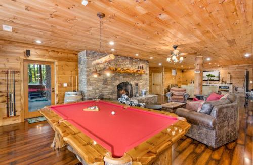 Wilkesboro House | Lake Haven Lodge