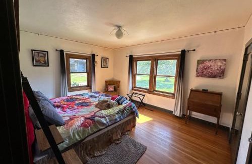 Woods Bay House | Lake Hospitality LLC Woods Bay property on Flathead Lake in Bigfork MT with 2 homes