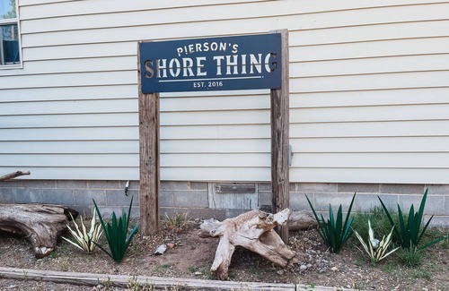 Ellsworth County House | Lake House, Hunt Fish & Fun!