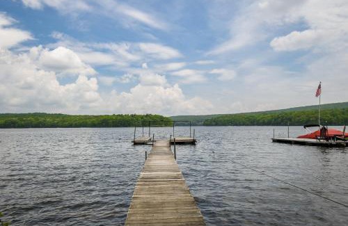 Oakland House | Lake House