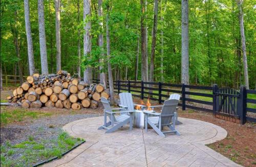 Bumpass House | Lake House with Hot Tub and Fire Pit