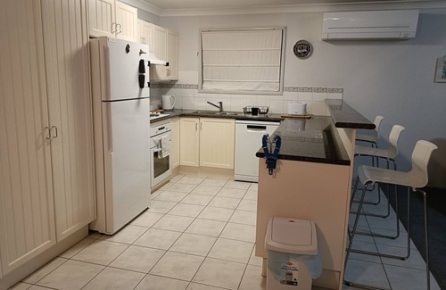 Termeil House | Lake life @ lyra Pet friendly, Home away from home Cosy with everything needed