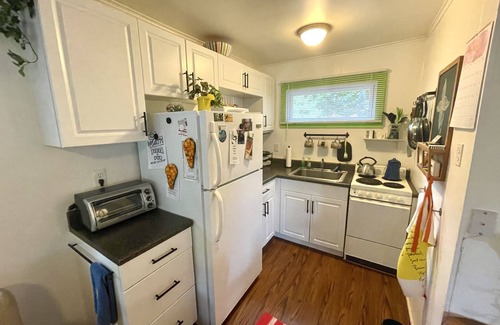 Lake Luzerne-Hadley Cottage | Lake Luzerne Cottage with Lake Rights 15 Min from Lake George