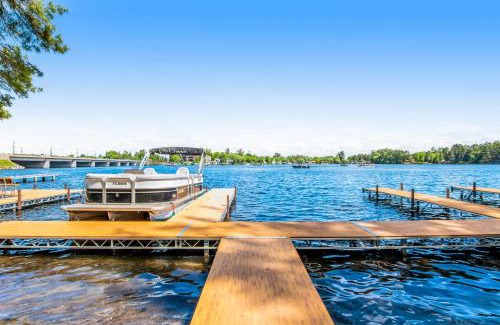 Minocqua Apartment | Lake Minocqua Lakeview