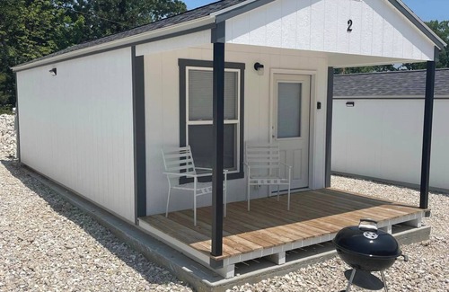 Rocky Mount Cabin | Lake of the Ozarks affordable getaway. Brand new cozy cabin