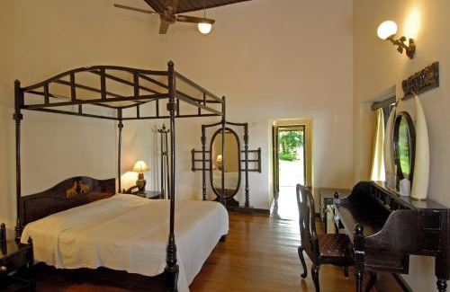 Kumily Resort | Lake Palace